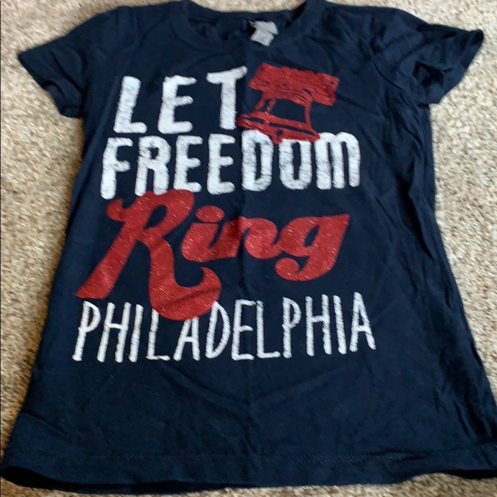 Philadelphia t-shirt size 6-6x